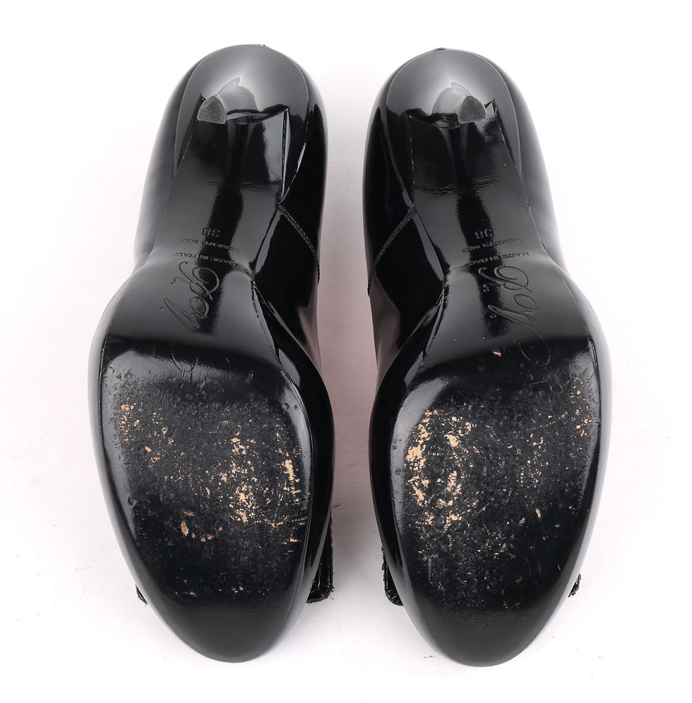 Thumbnail: Roger Vivier "God Save the Queen" Heels