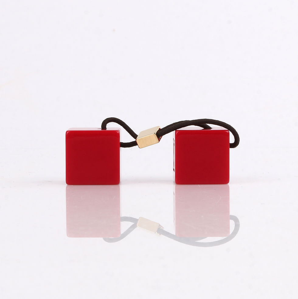 Thumbnail: Louis Vuitton Hair Cubes