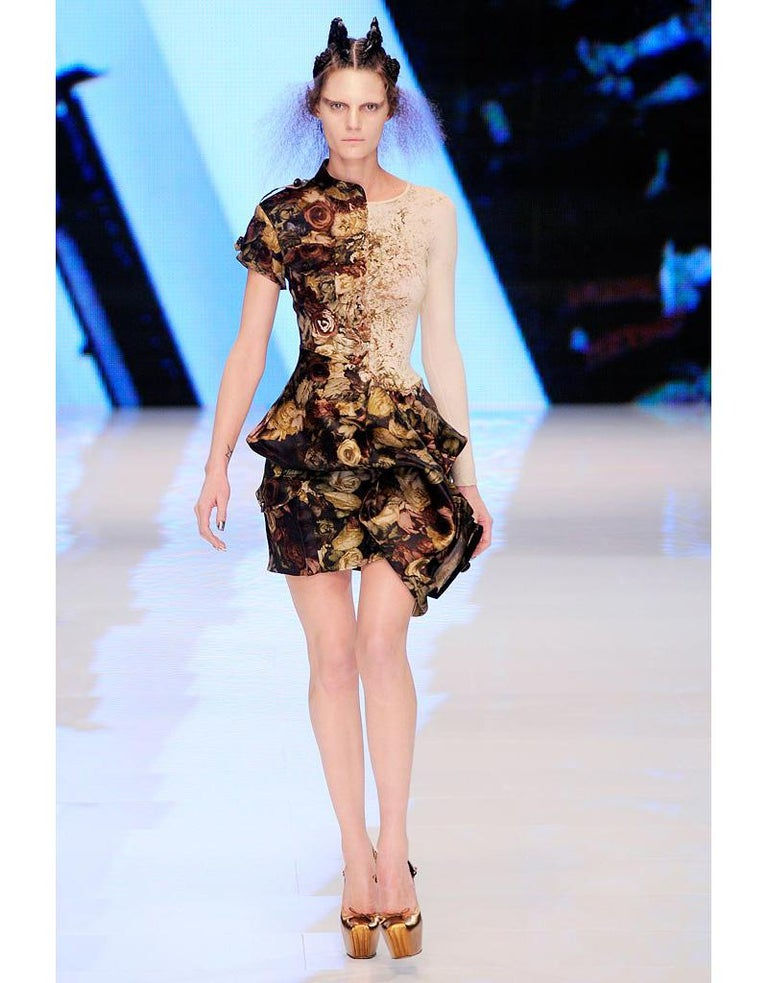 Thumbnail: Alexander McQueen "Plato's Atlantis" Blouse