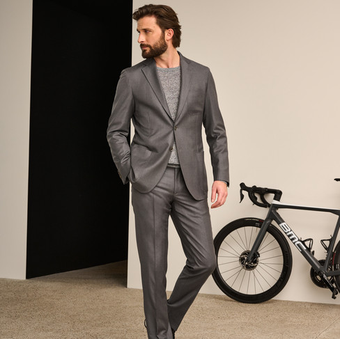 Solid grey spring suit