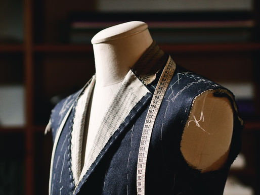 THE SUPERIORITY OF FULL CANVAS CONSTRUCTION IN TAILORING