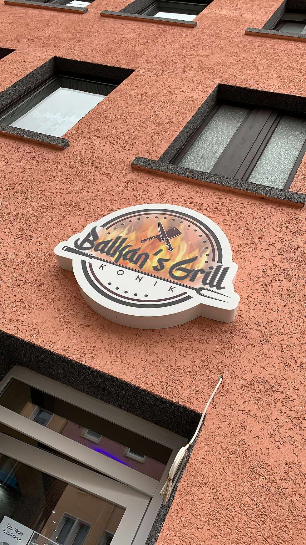 Balkans Grill Leuchtreklame