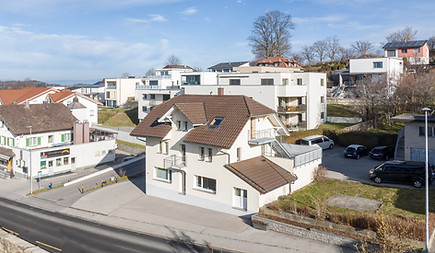 Giffers_Aussen-3.jpg
