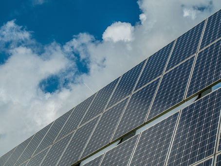 ¿Los paneles solares verticales tienen mejor eficiencia?