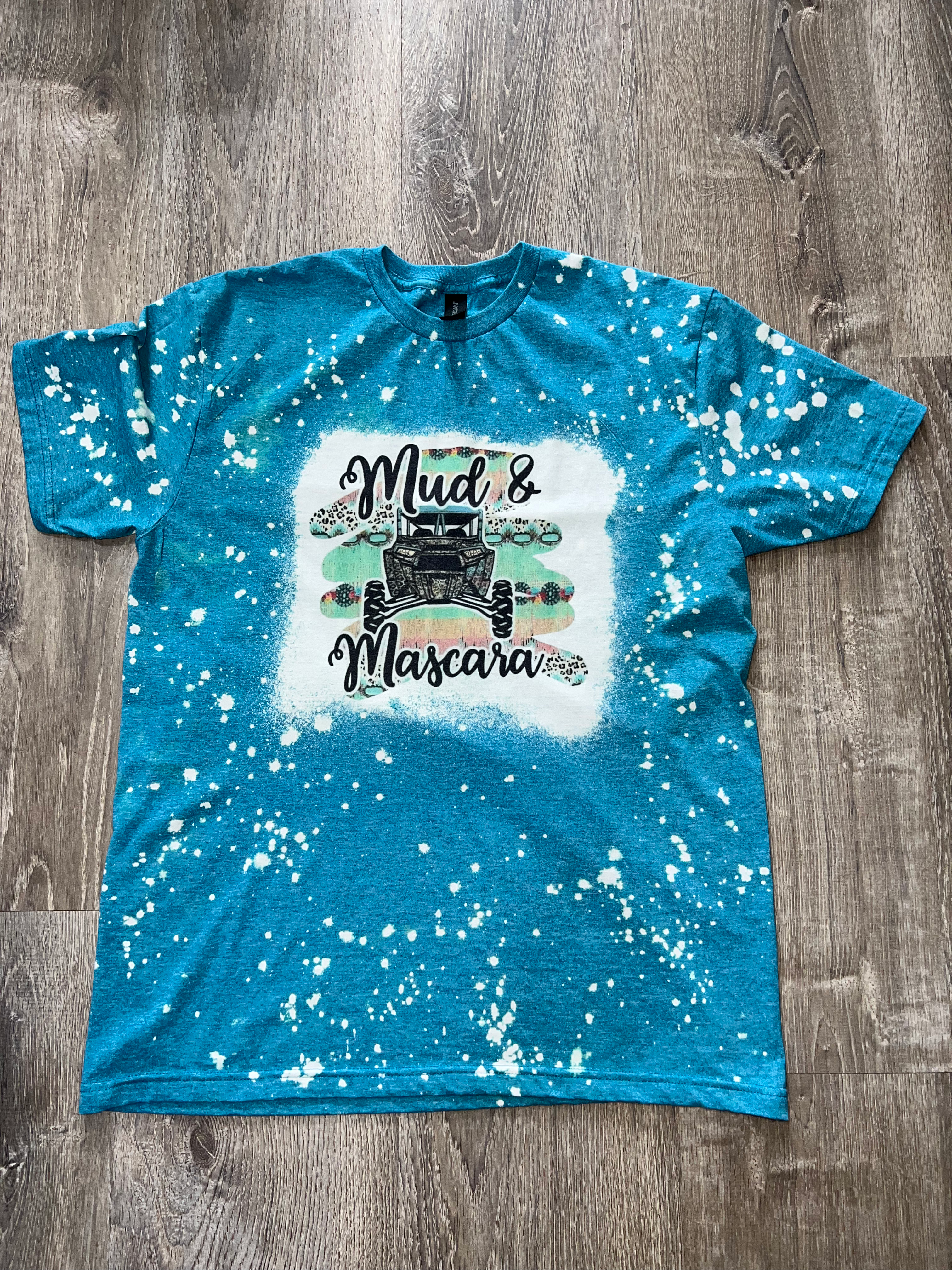 Mud & Mascara Bleached T-shirt