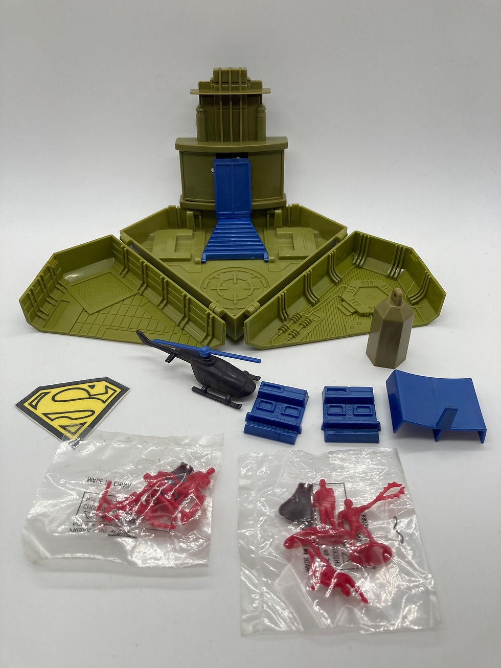 Kenner Superman Prototype First Shot Microverse Metropolis Playset 1996