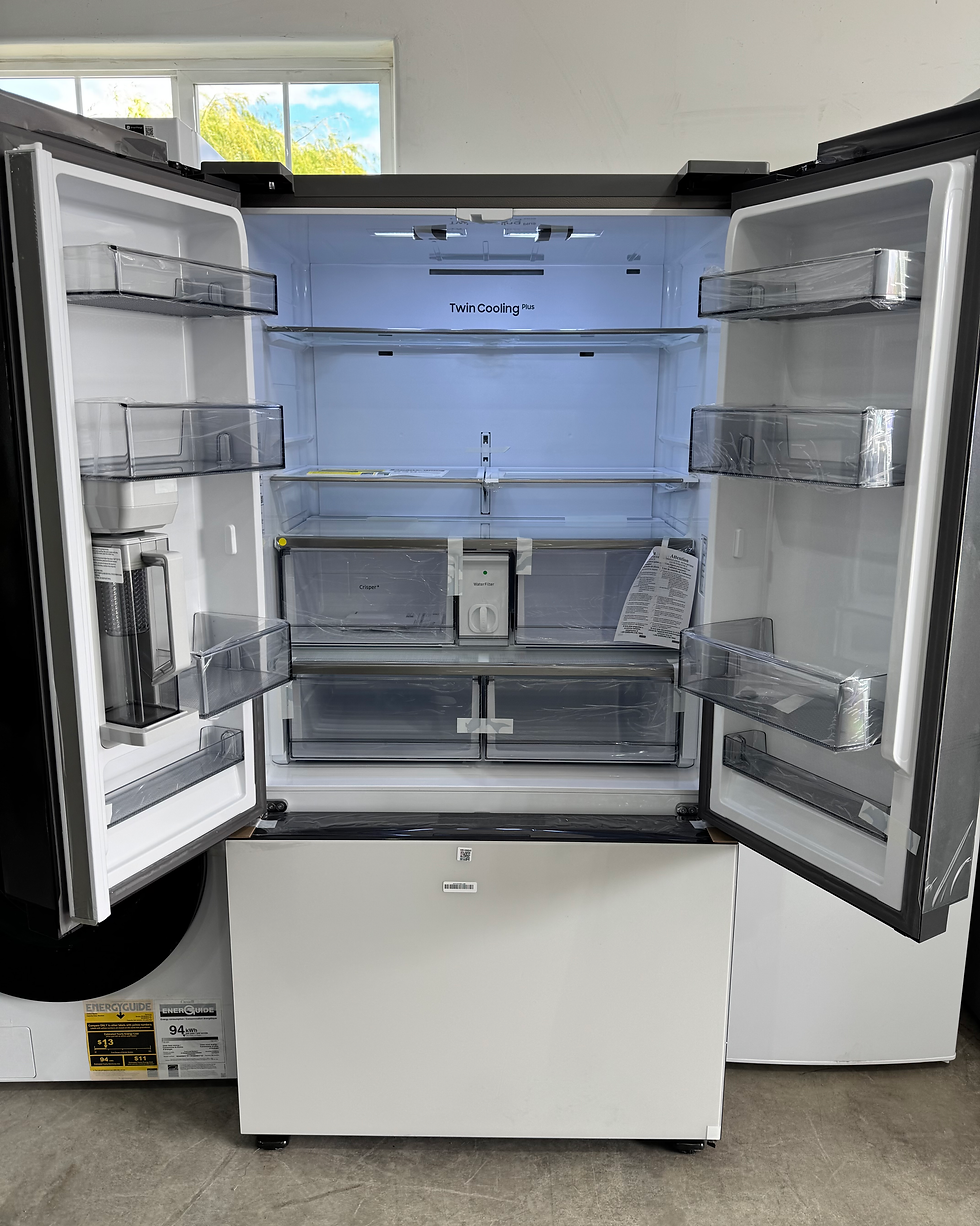 Thumbnail: Samsung Bespoke French Door Refrigerator in White Glass with AutoFill Pitcher