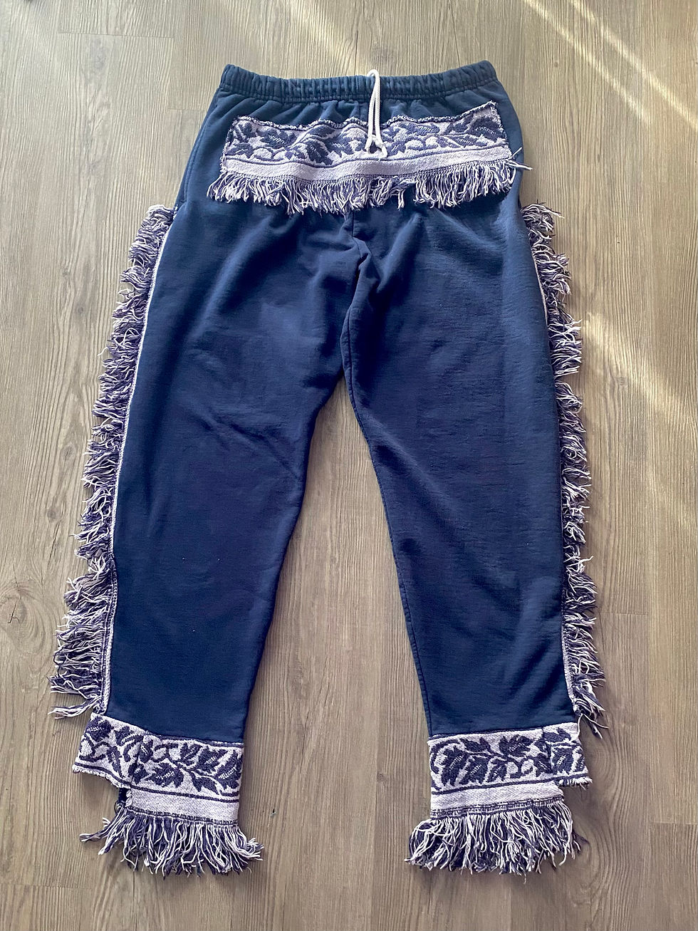 Thumbnail: Winter Blues Sweatpants XL