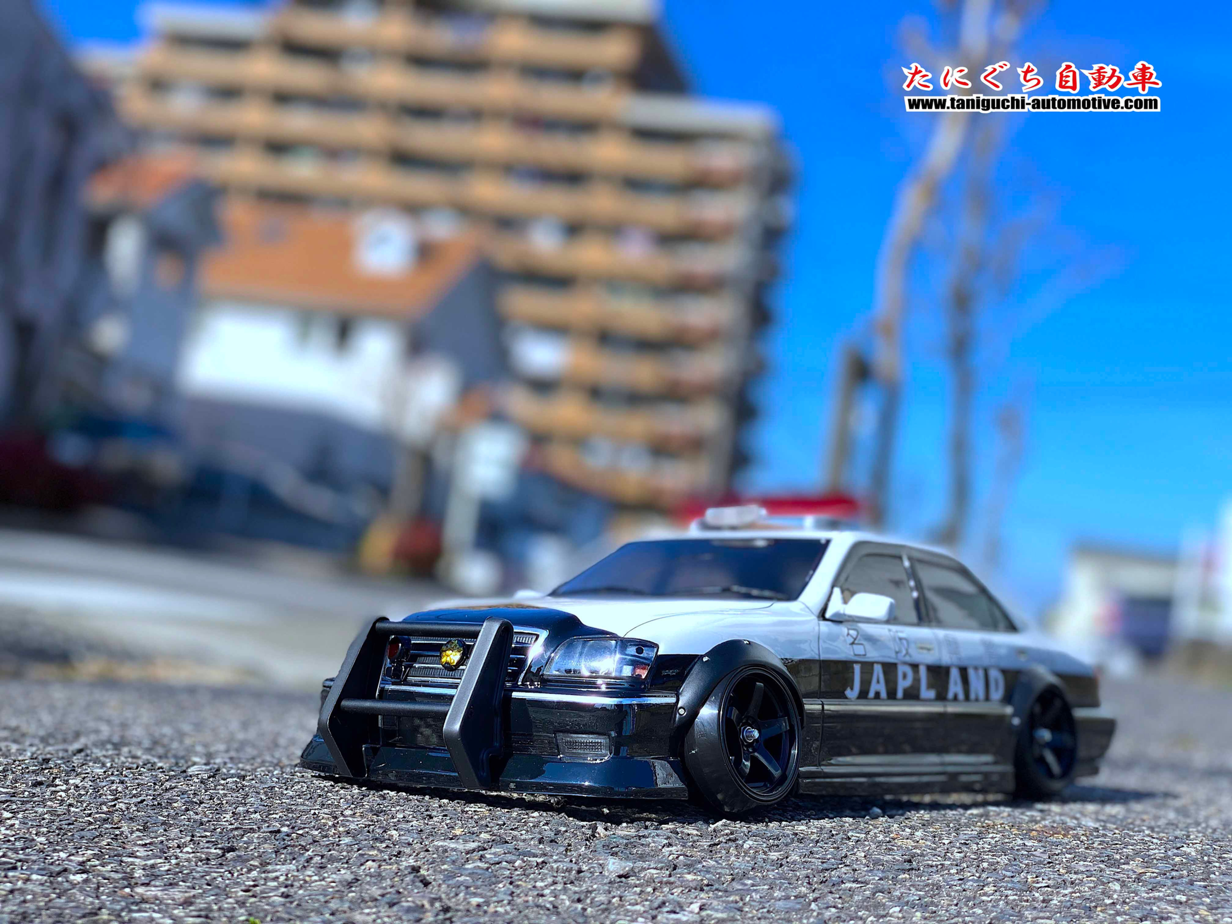 TA1712　HYPER CROWN　ハイパークラウン　たにぐち自動車　透明ポリカボディー