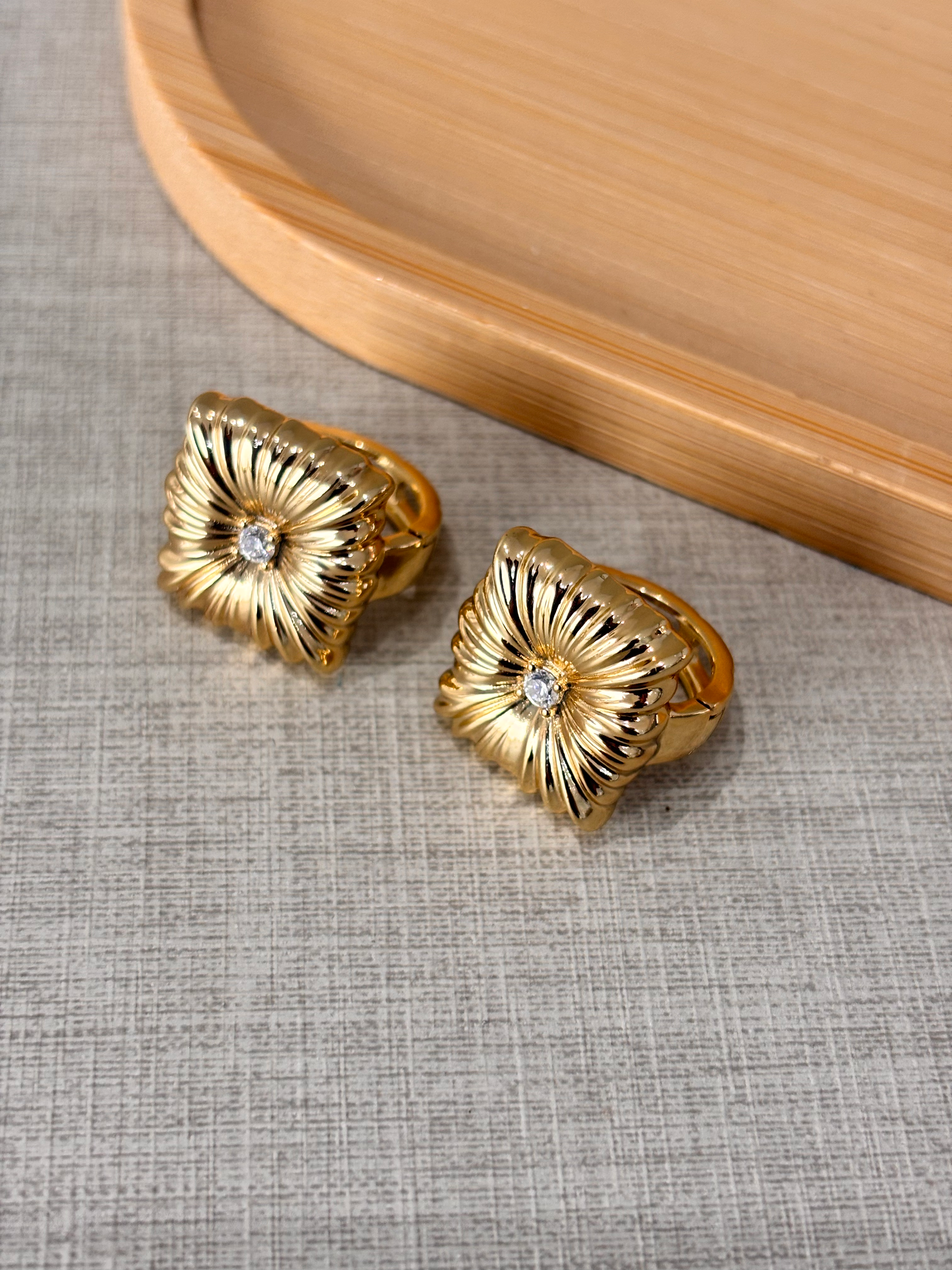 Aretes Kova