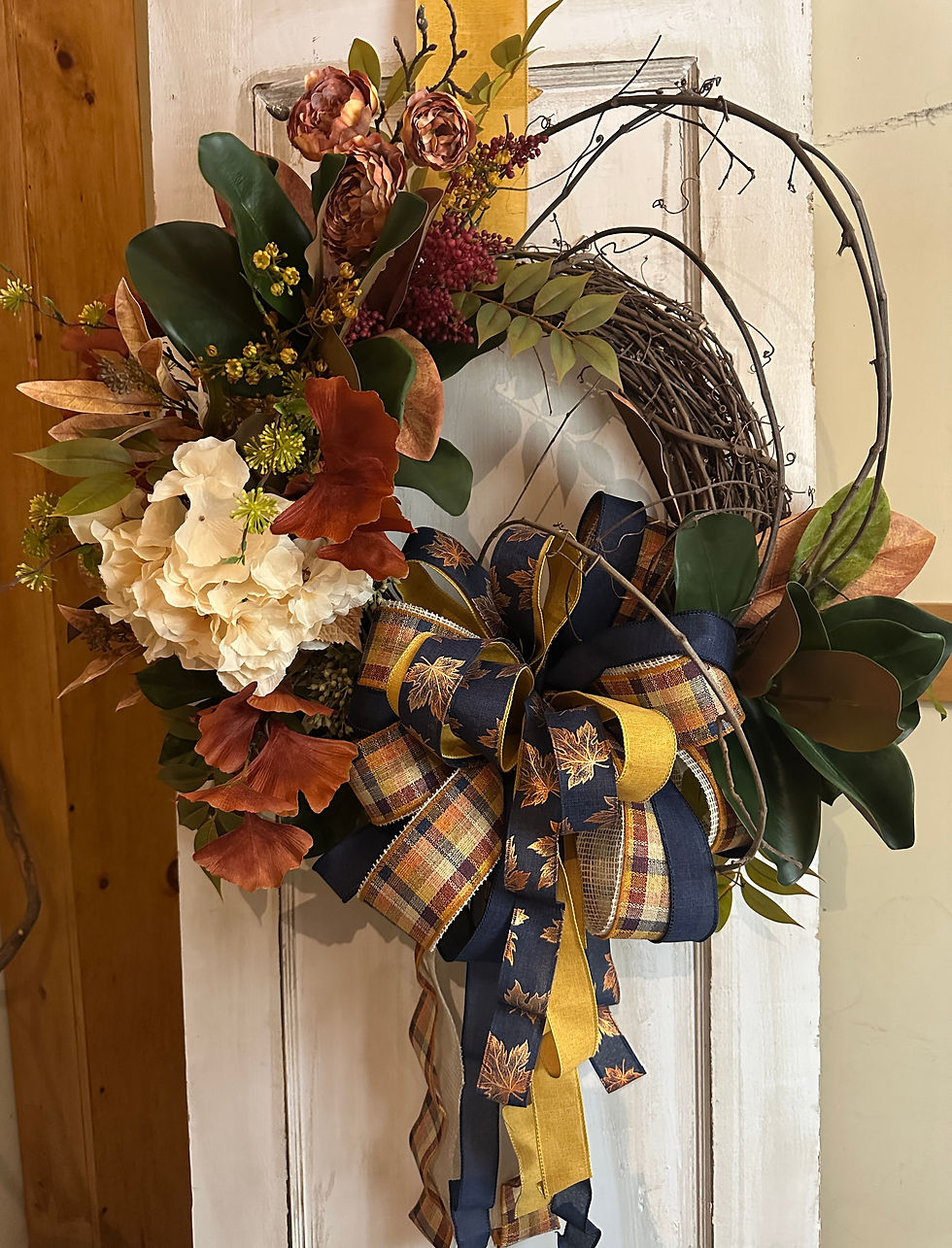 Fall Hydrangea Wreath Design & Wine Workshop