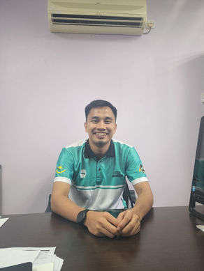 Menelusuri Transformasi: Kepimpinan Berasaskan Pemerkasaan Pelajar Di Inasis Petronas UUM Oleh En. Fitri