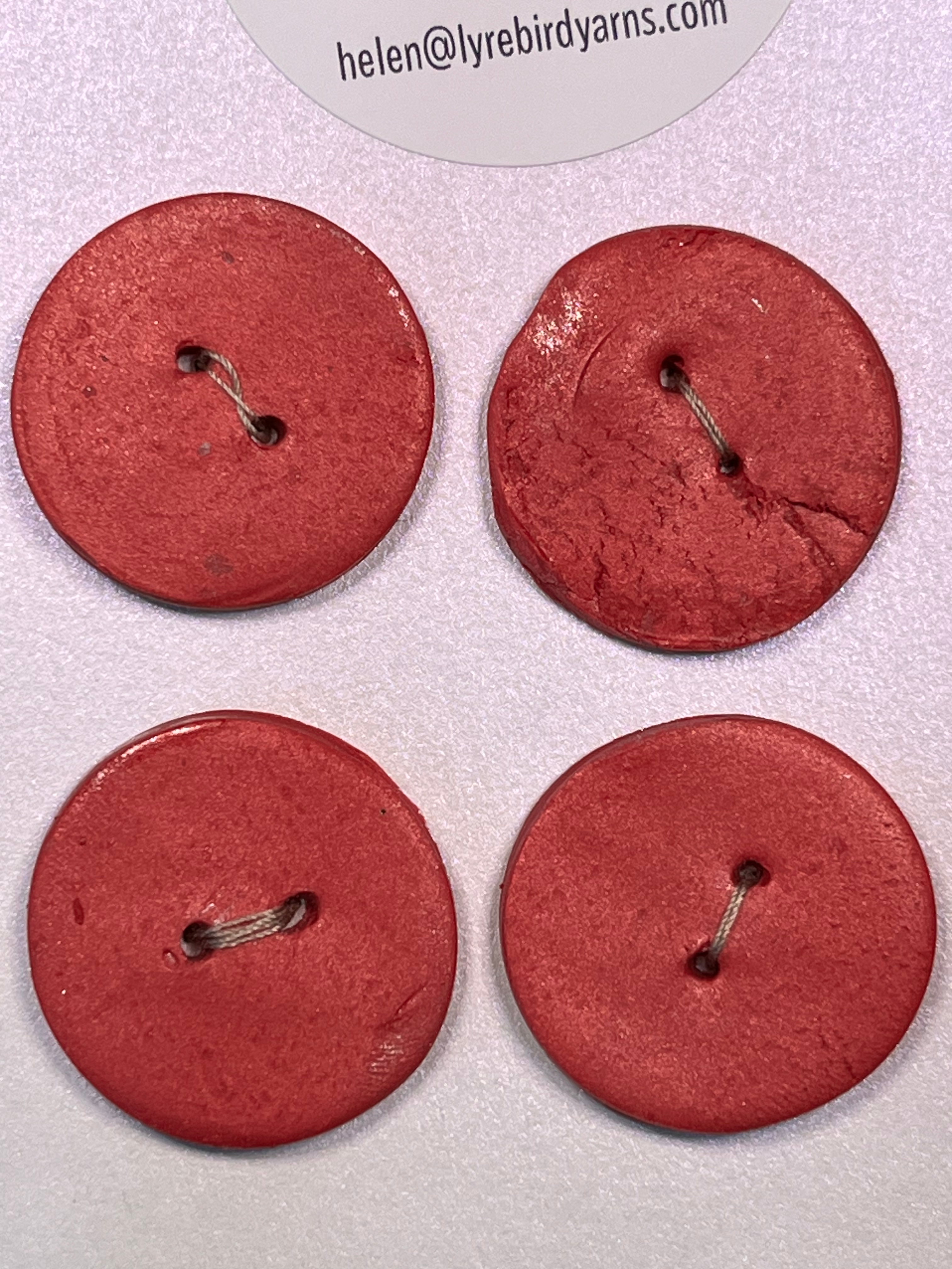 Round plain  buttons