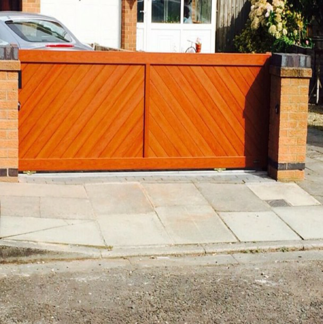 NW Electric Gates Home