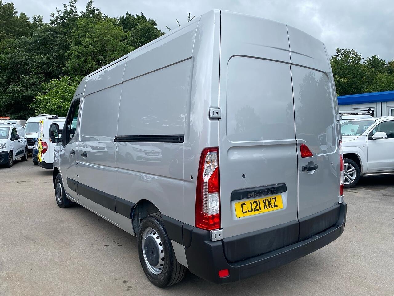 Renault Master 2.3 Business MWB - Thumbnail 3