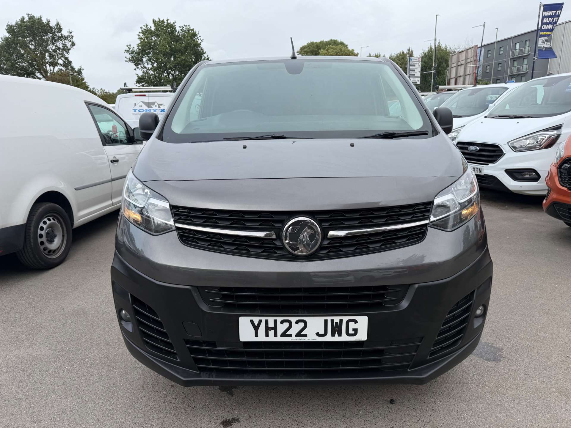Vauxhall Vivaro 1.5 Turbo D 2700 Dynamic Panel Van 6dr Diesel Manual L1 H1 Euro 6 (s/s) (120 ps) thumbnail 2