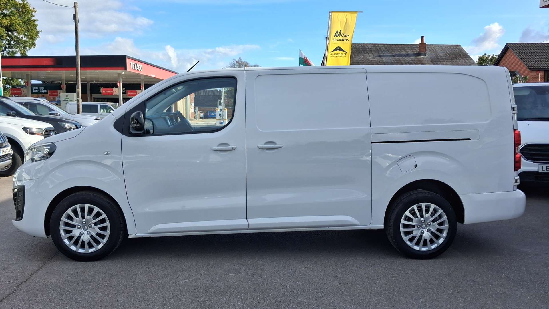 Peugeot Expert 1.5 BlueHDi 1000 Asphalt Premium + Long Panel Van 6dr Diesel Manual LWB Euro 6 (s/s) (100 bhp) thumbnail 8