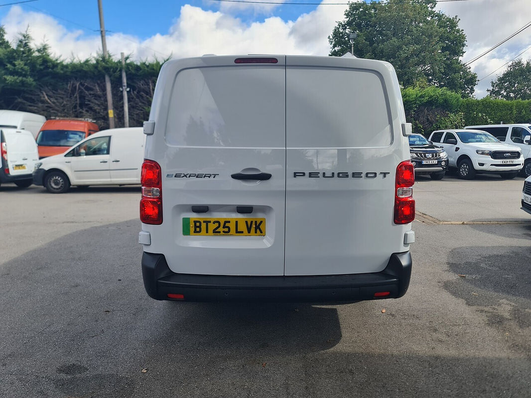 Peugeot e-Expert PRO LWB thumbnail 8