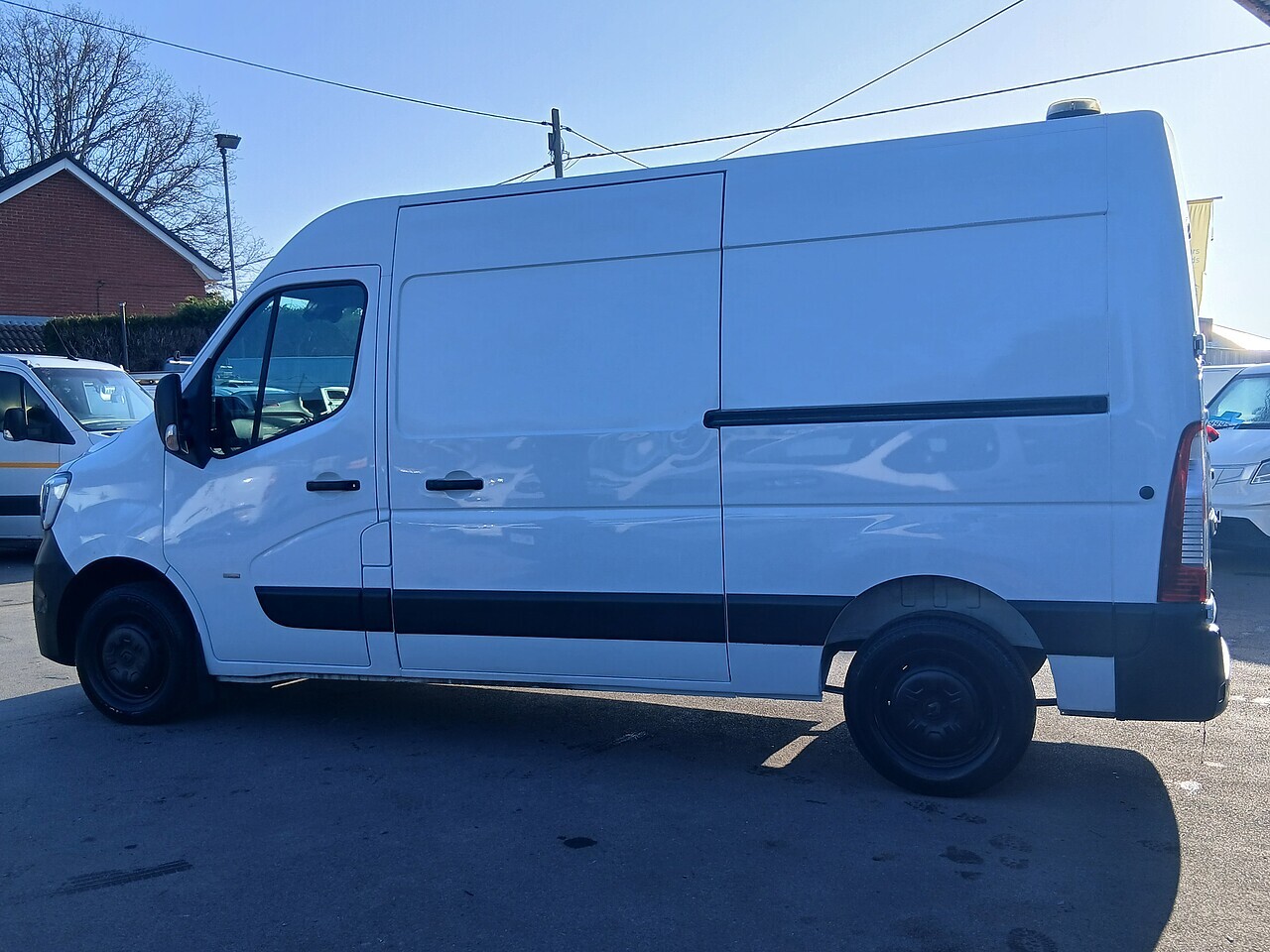 Renault Master ZE 31 Business - Thumbnail 5
