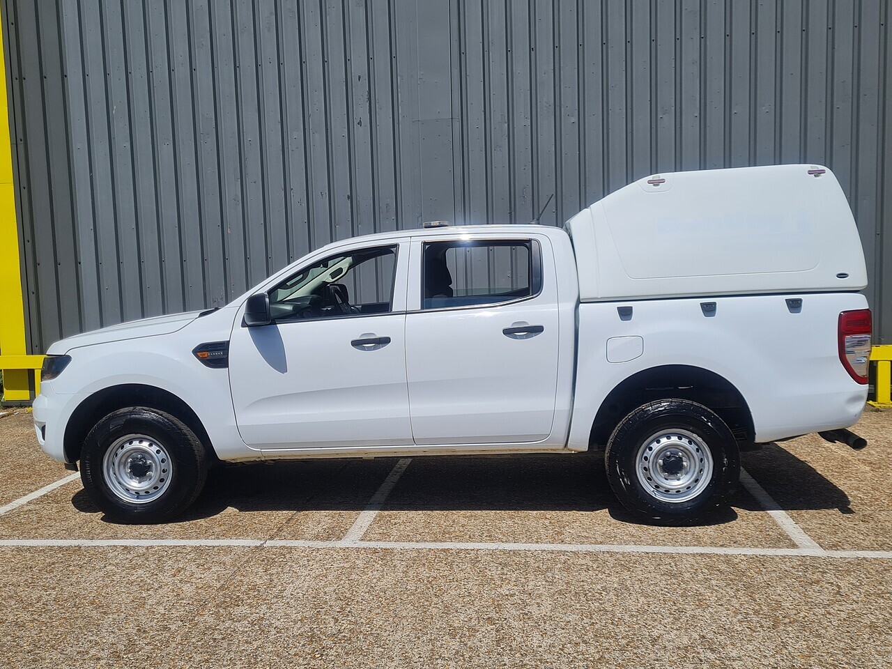 Ford Ranger 2.0 XL Pickup - Thumbnail 8