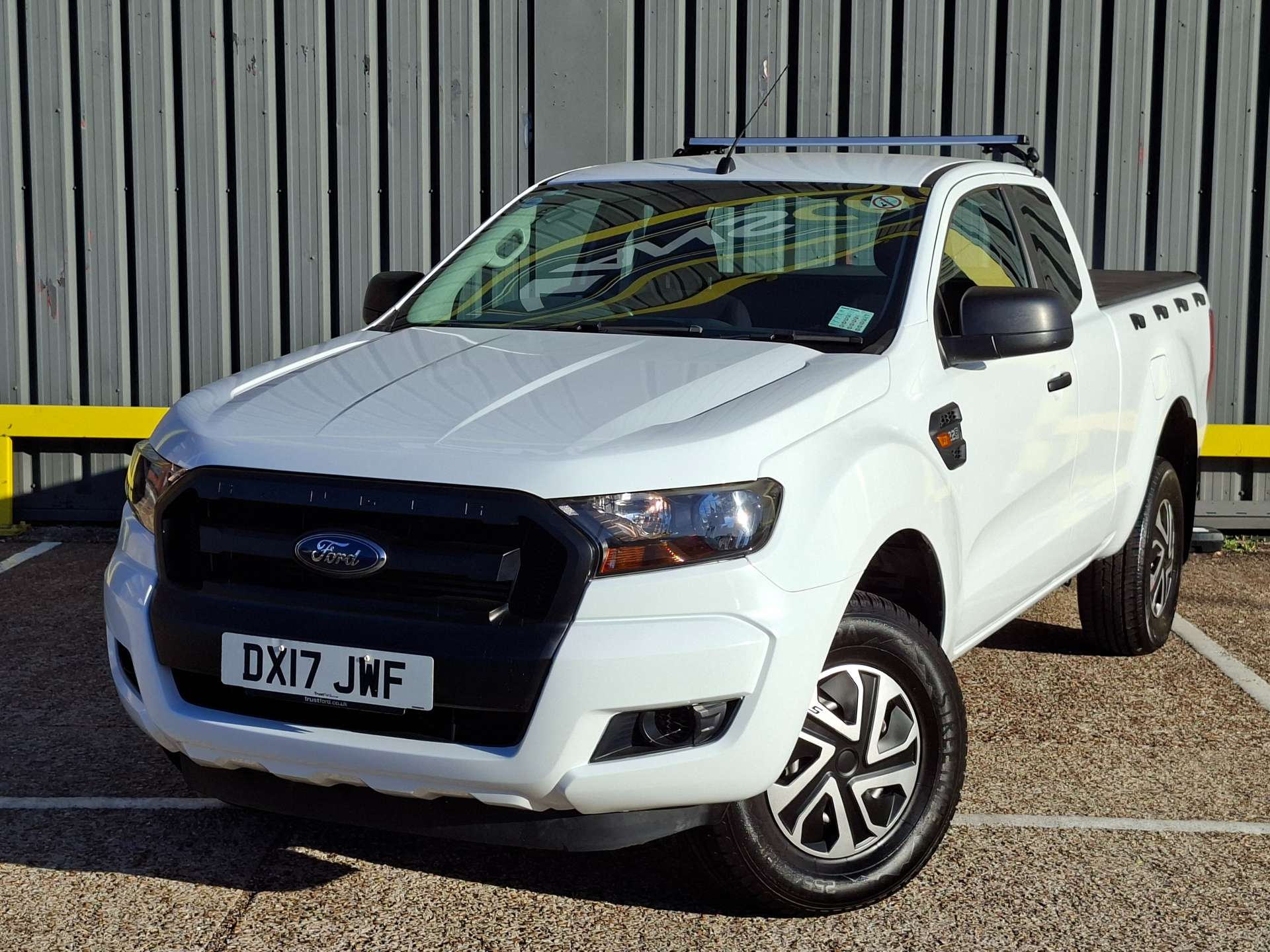 Ford Ranger 2.2 TDCi XL Pickup 2dr Diesel Manual 4WD Euro 5 (150 ps) thumbnail 6