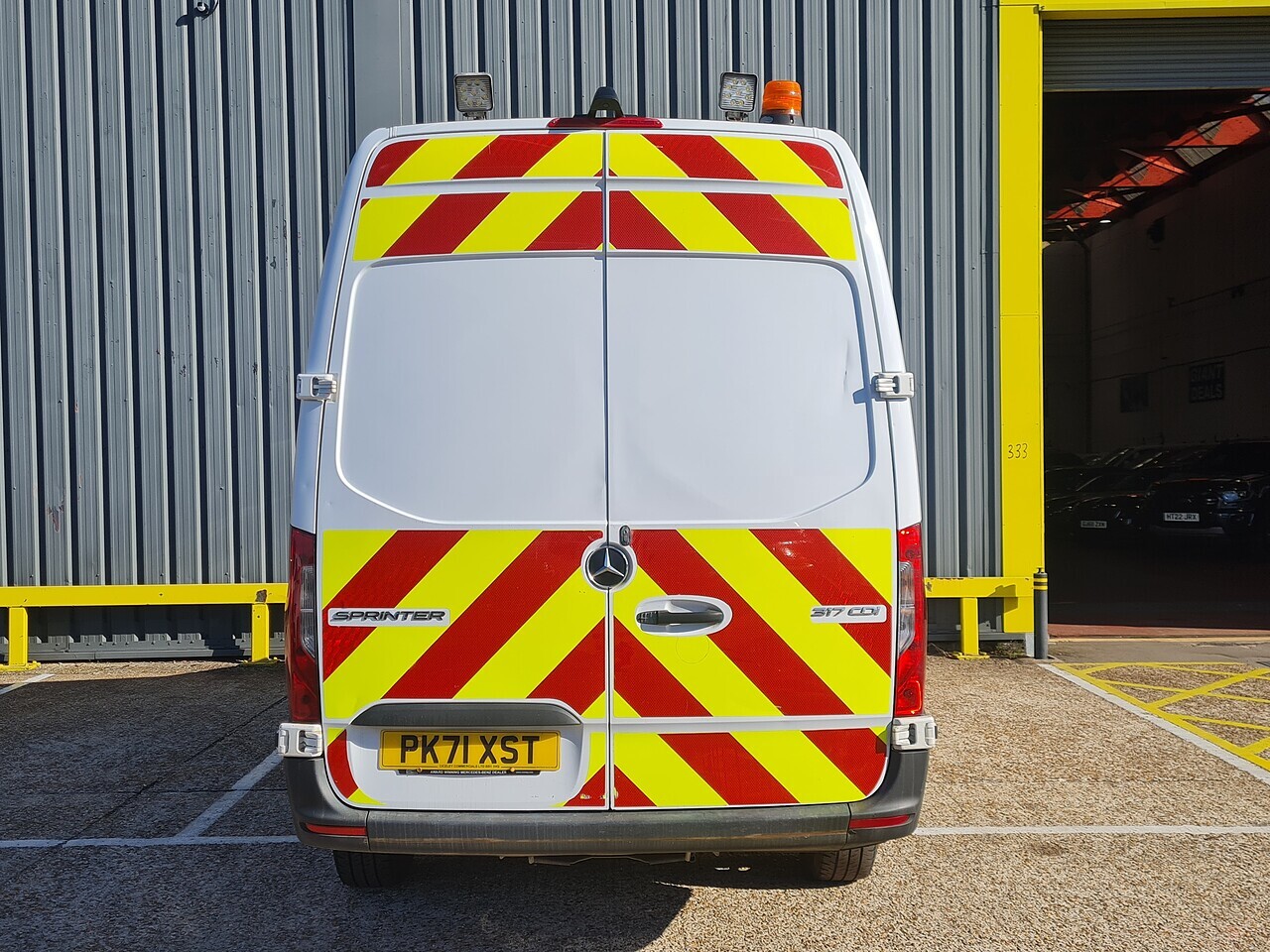 Mercedes Sprinter 317 CDI L2 AUTO - Thumbnail 6