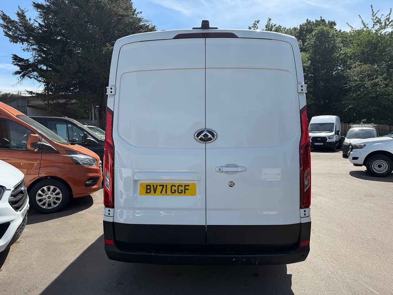 MAXUS Deliver 9 D20 L2 / MWB - Thumbnail 4