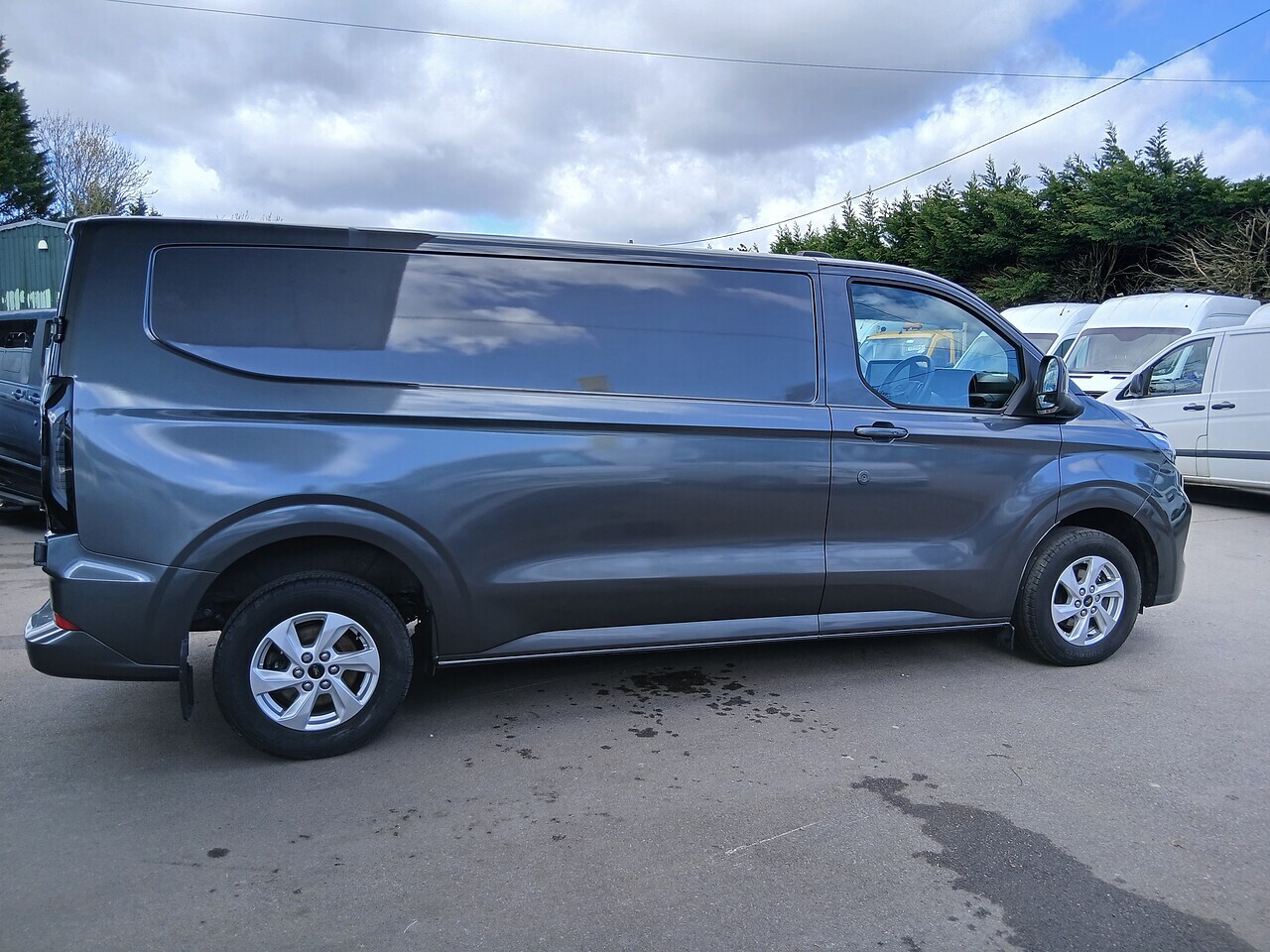 Ford Custom 300 EcoBlue Limited L2 - Thumbnail 10