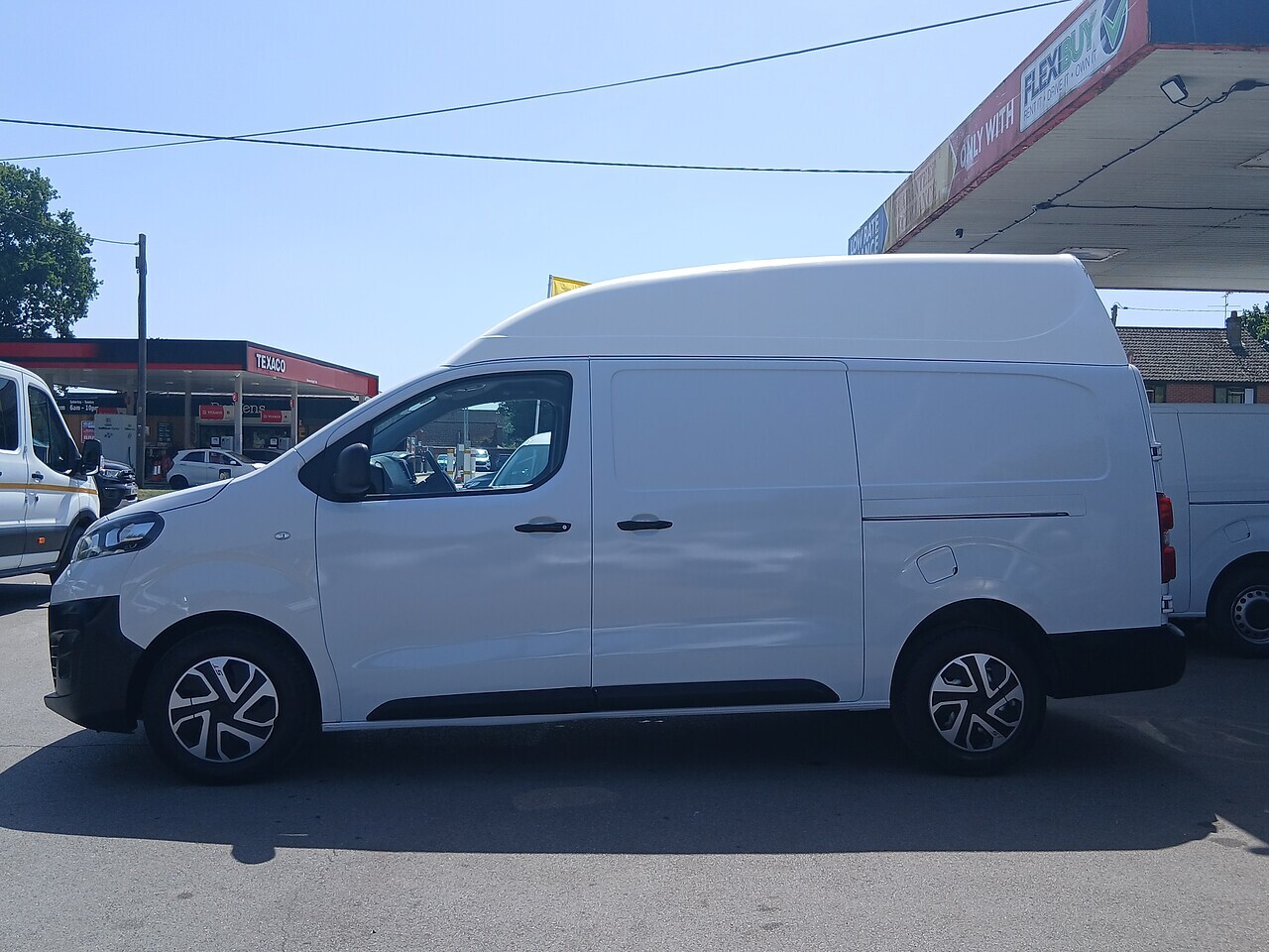 2022/72 Vauxhall Vivaro Turbo D 2900 Dynamic - Thumbnail 3