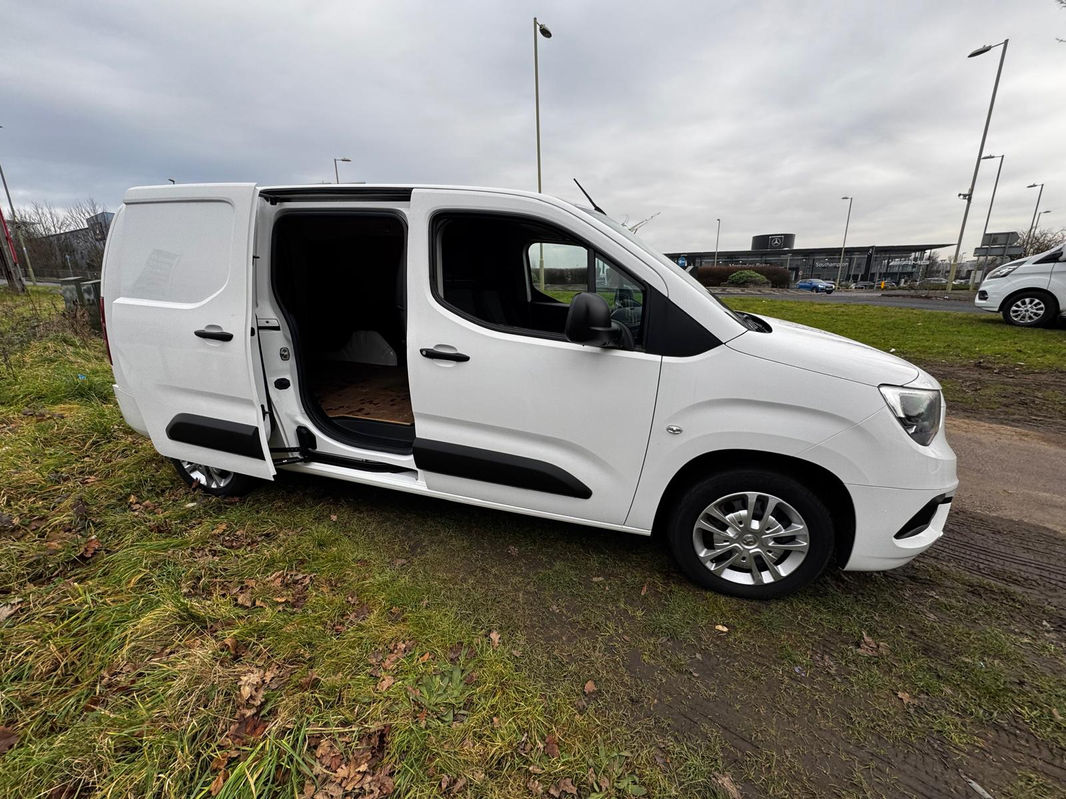 Vauxhall Combo Turbo D L2 Sportive thumbnail 4