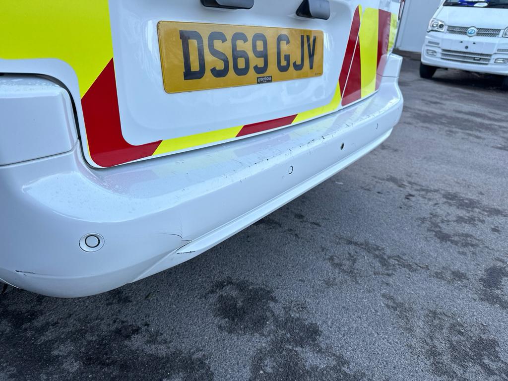Vauxhall Combo Turbo D Sportive - Thumbnail 10