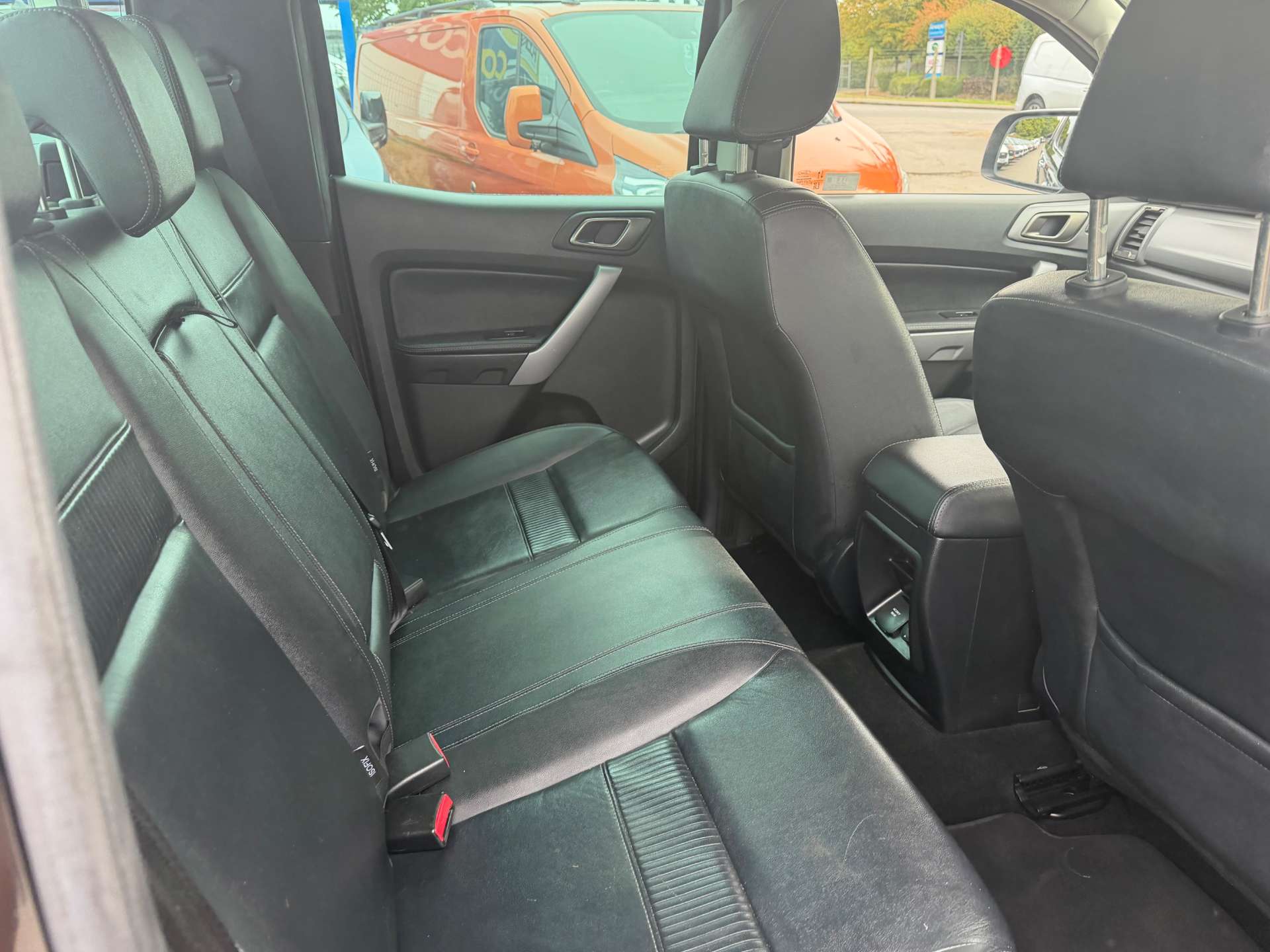 Ford Ranger 2.0 EcoBlue Limited Pickup Double Cab 4dr Diesel Auto 4WD Euro 6 (s/s) (170 ps) thumbnail 8