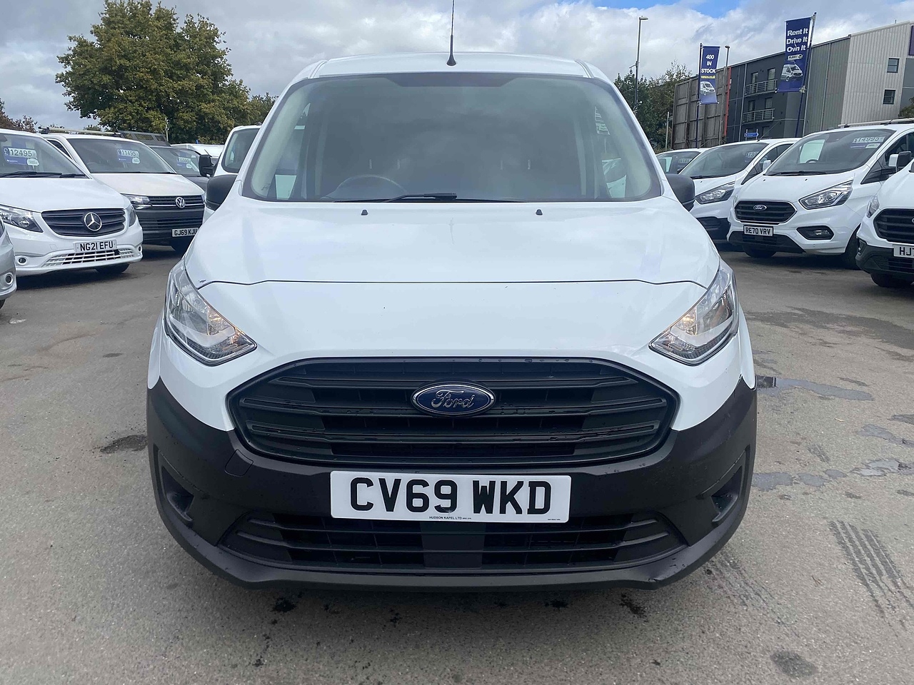 Ford Connect 220 5 SEATER - Thumbnail 2