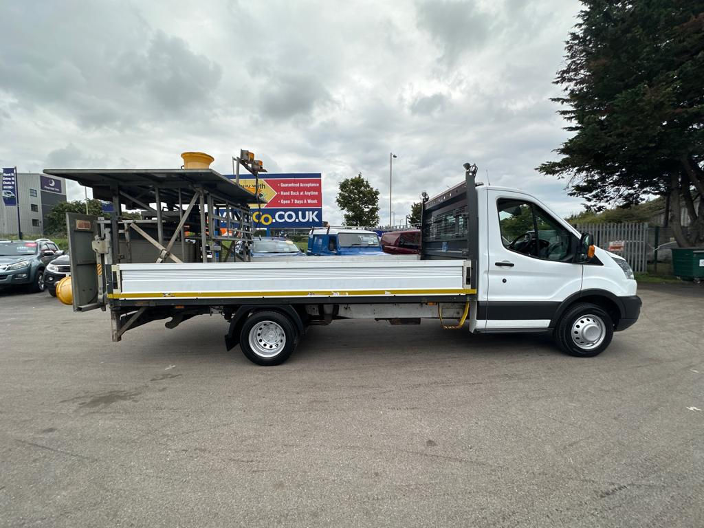 Ford Transit L4 Dropside thumbnail 4