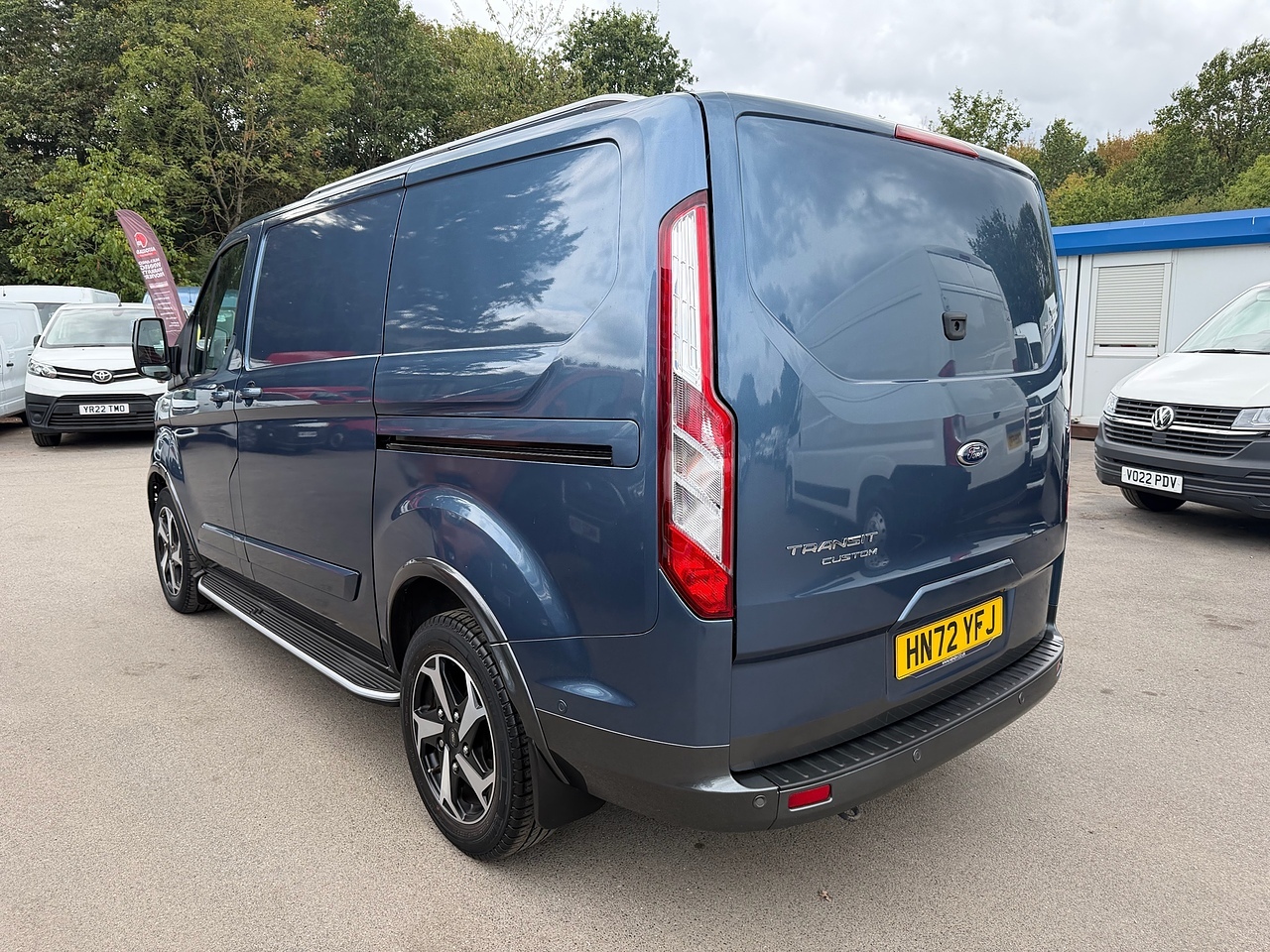 Ford Custom 300 EcoBlue Active - Thumbnail 4