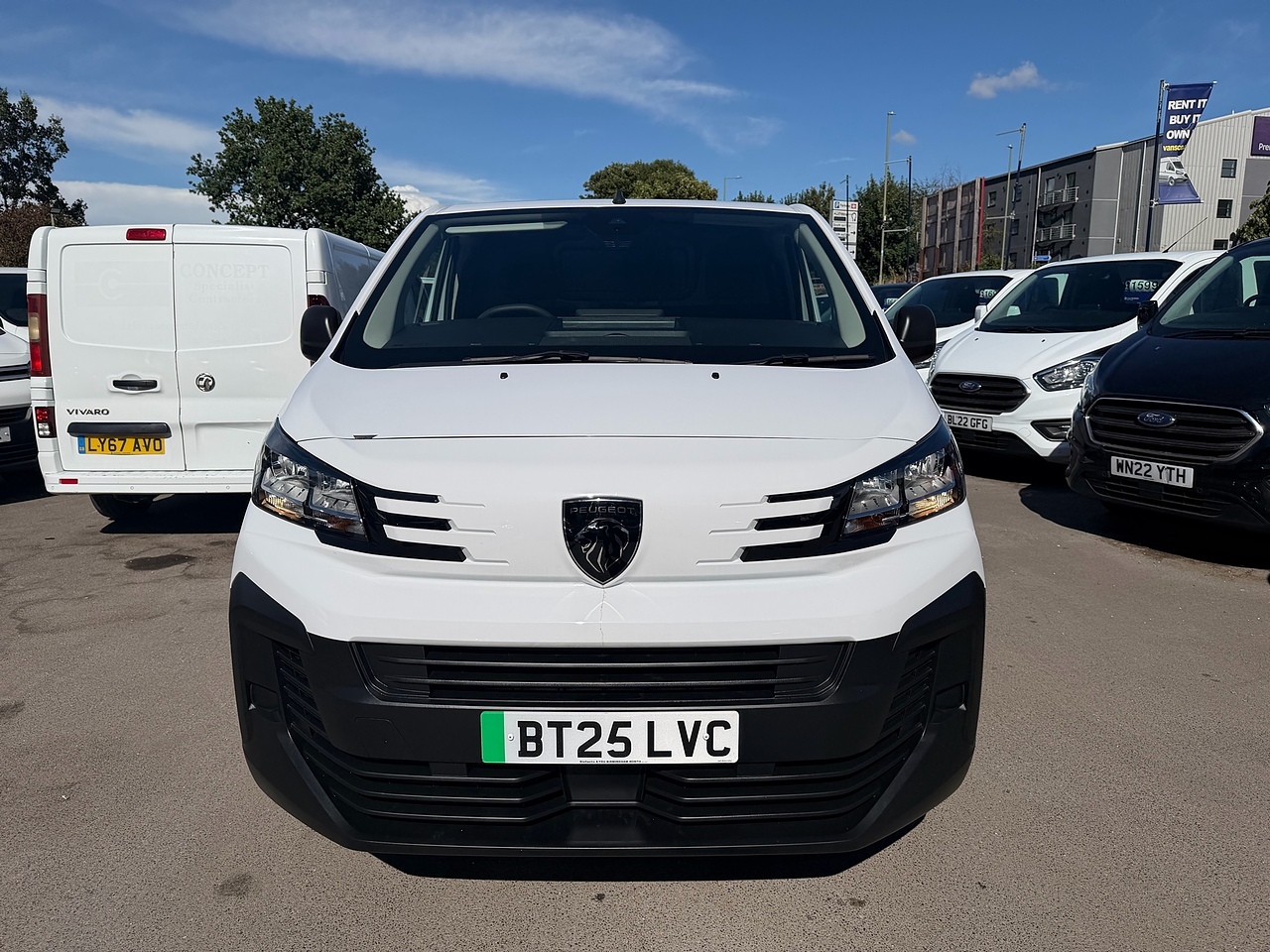 Peugeot e-Expert PRO LWB - Thumbnail 2