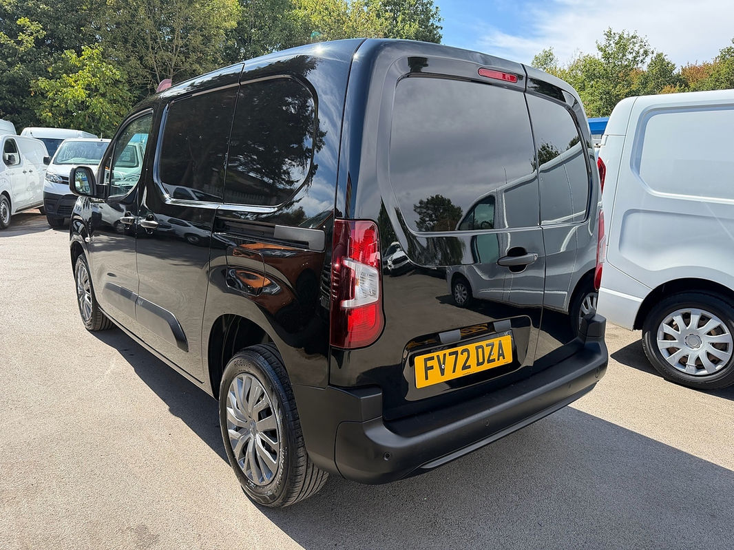 Peugeot Partner PRO Premium thumbnail 6