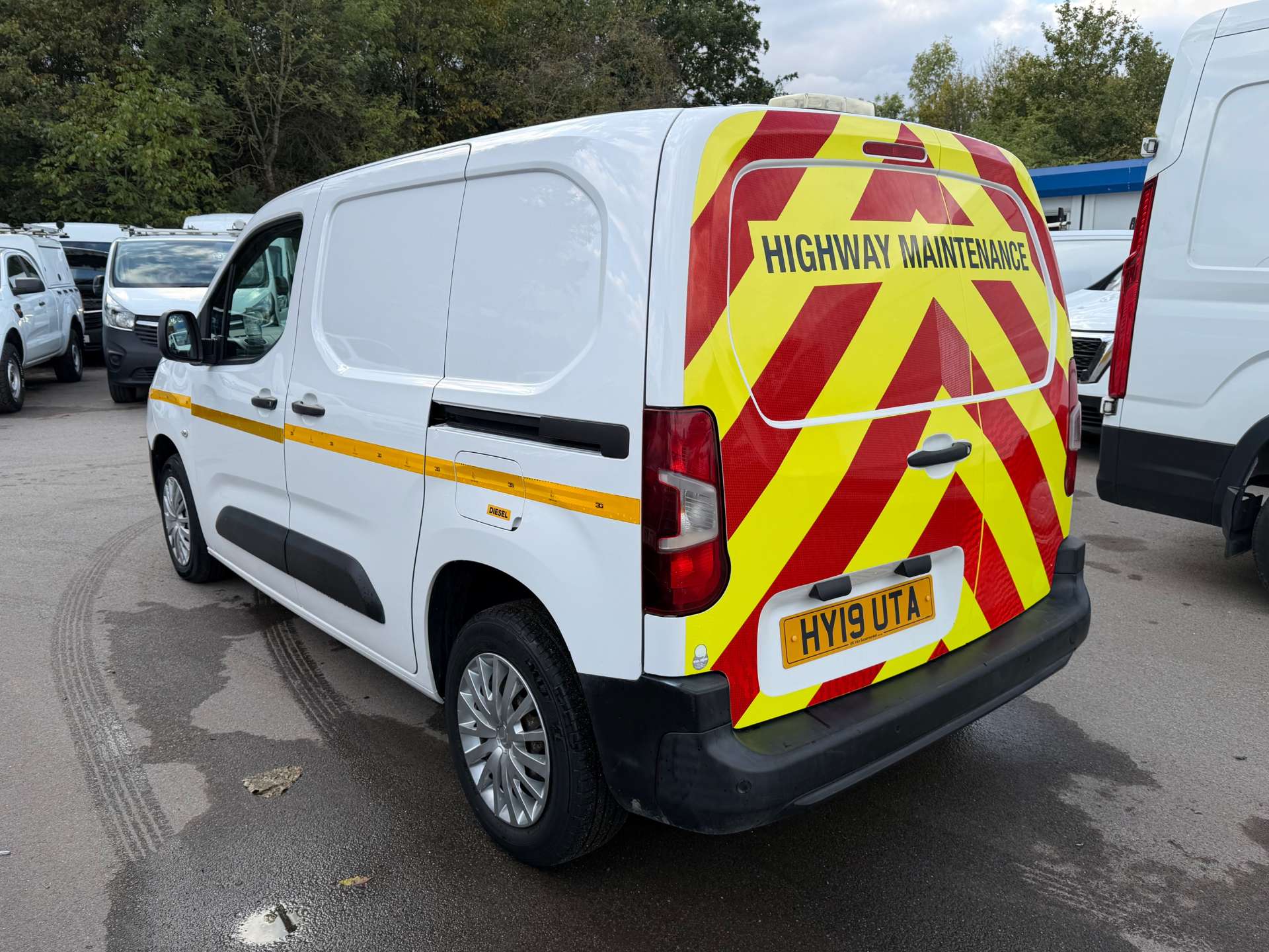 Citroen Berlingo 1.6 BlueHDi 650 Enterprise M Panel Van 5dr Diesel Manual SWB Euro 6 (75 ps) thumbnail 8