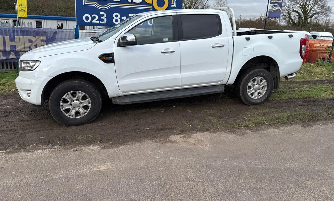 Ford Ranger EcoBlue XLT thumbnail 4