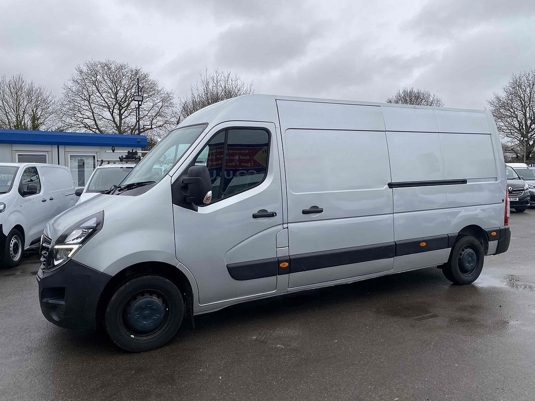 Vauxhall Movano BiTurbo LWB thumbnail 4