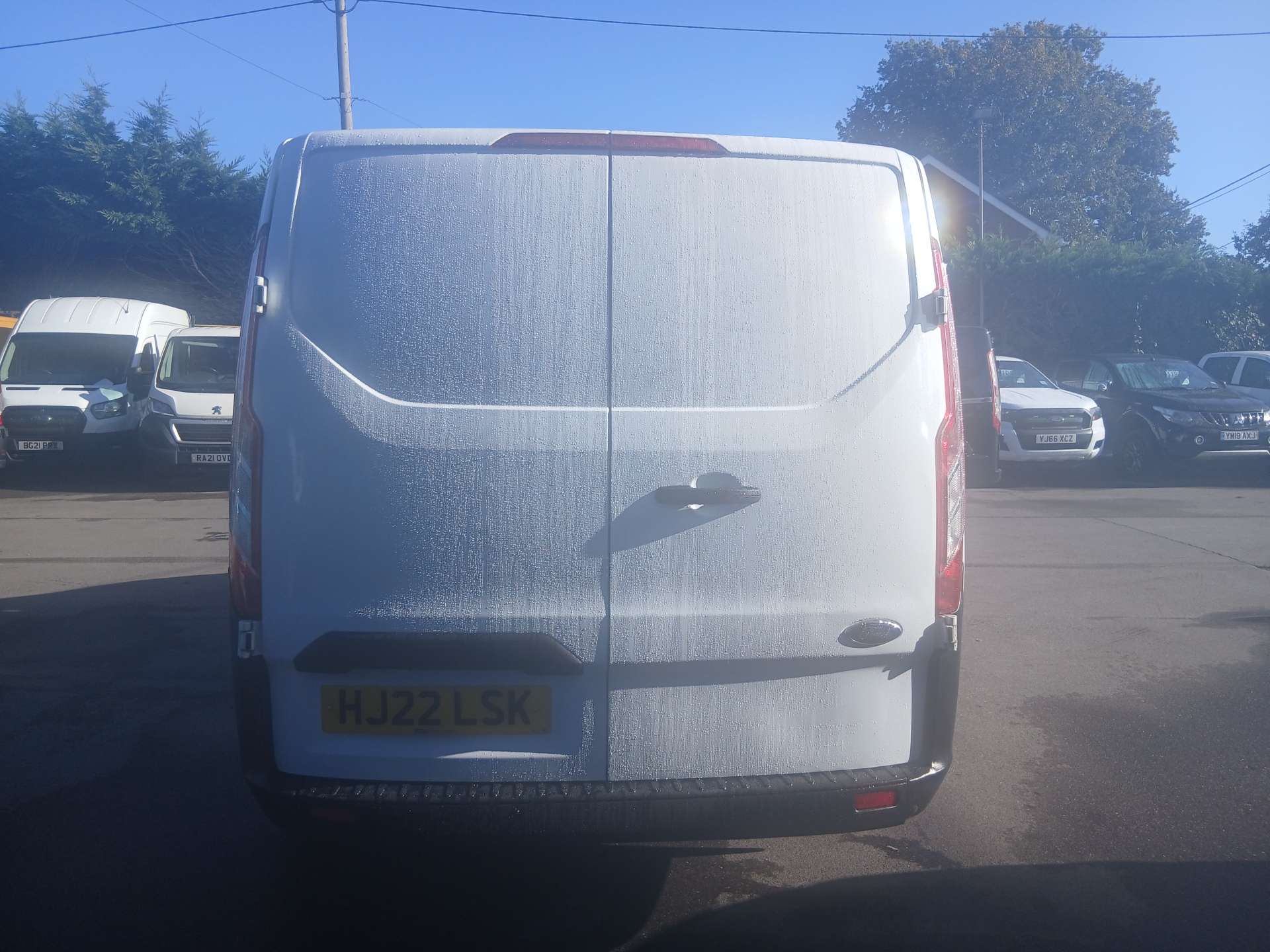 Ford Transit Custom 2.0 280 EcoBlue Leader Panel Van 5dr Diesel Manual L1 H1 Euro 6 (s/s) (105 ps) thumbnail 7