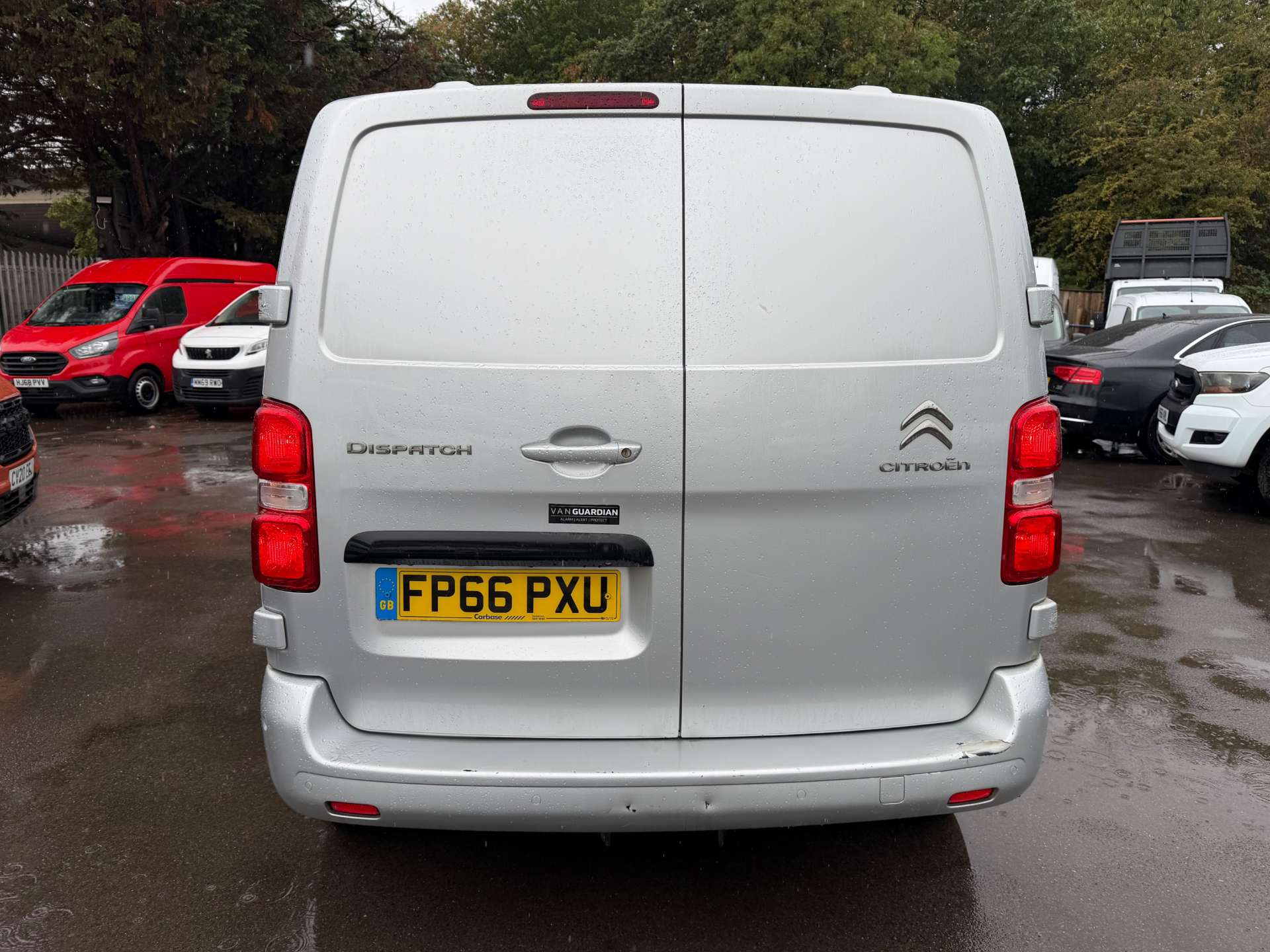 Citroen Dispatch 2.0 BlueHDi 1400 Enterprise Plus M Panel Van 6dr Diesel Manual FWD 2 Euro 6 (s/s) (120 ps) - Thumbnail 6
