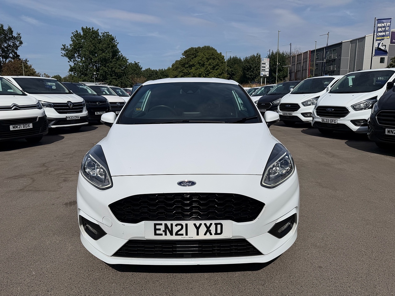 Ford Fiesta Van 1.0T EcoBoost Sport - Thumbnail 2