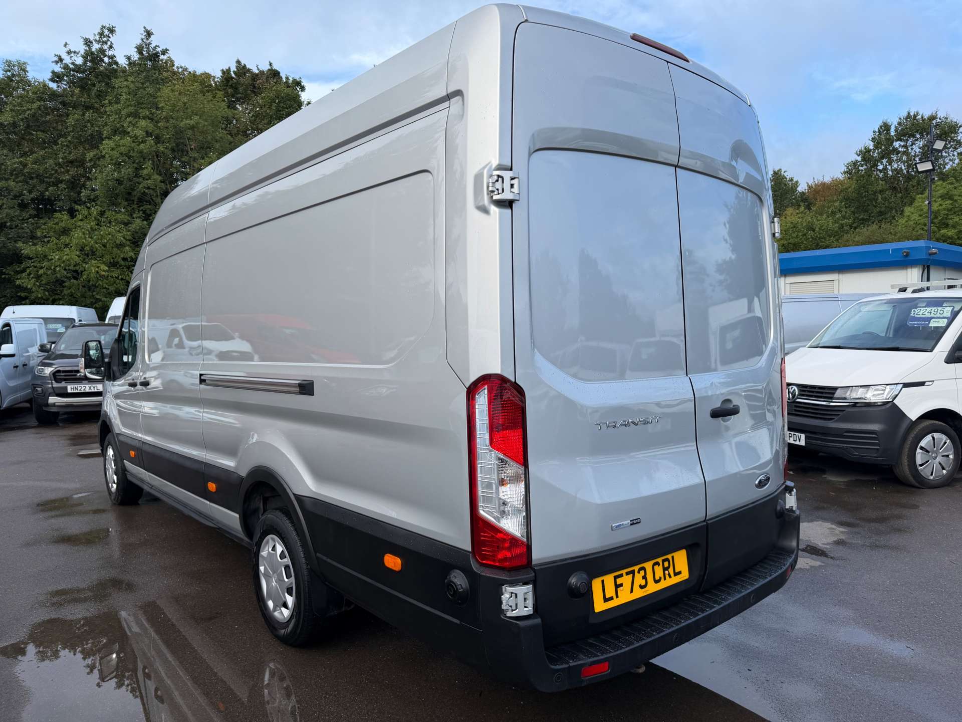 Ford Transit 2.0 350 EcoBlue MHEV Trend Panel Van 5dr Diesel Manual RWD L4 H3 Euro 6 (s/s) (130 ps) - Thumbnail 5