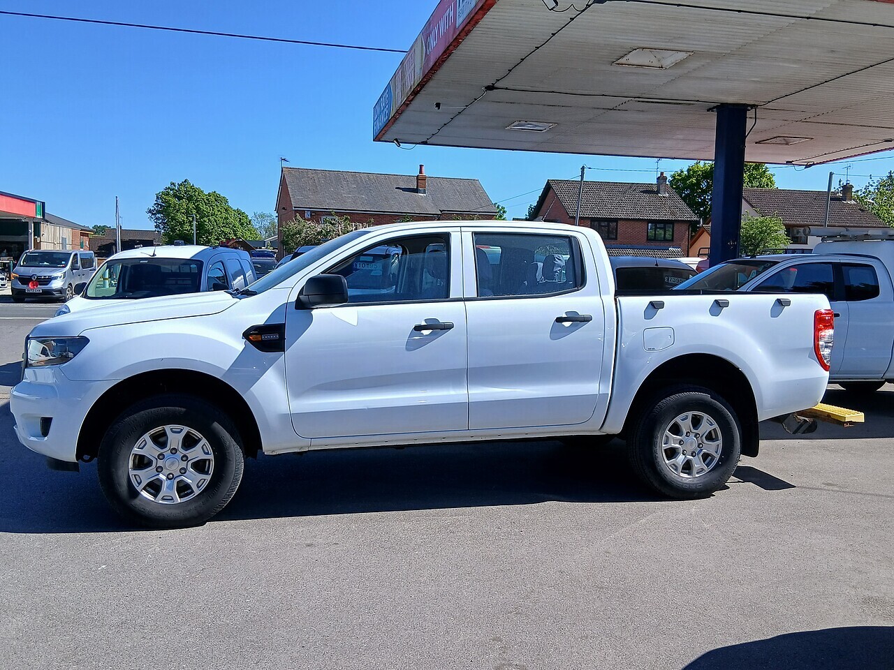 Ford Ranger 2.0 XL Pickup - Thumbnail 5