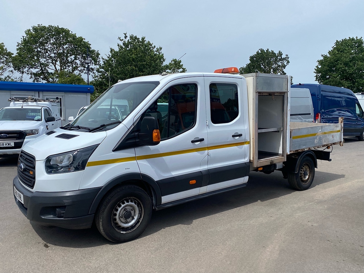 Ford Transit 350 EcoBlue DROPSIDE - Image 1