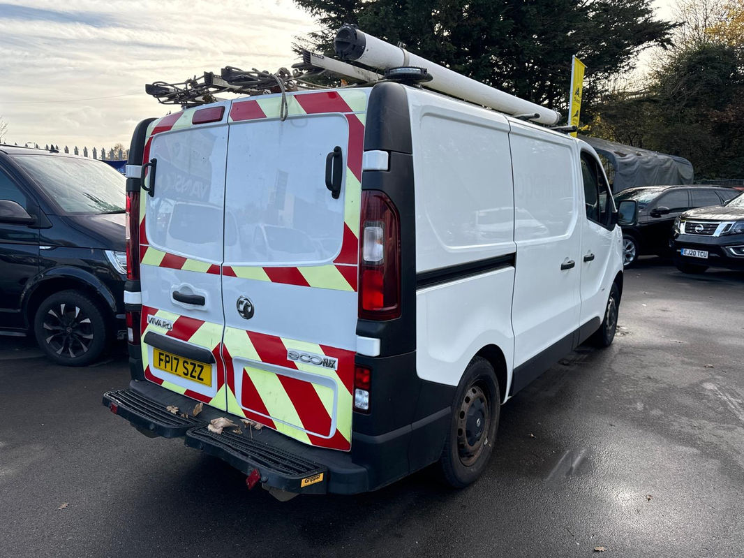 Vauxhall Vivaro CDTi 2900 SWB thumbnail 8