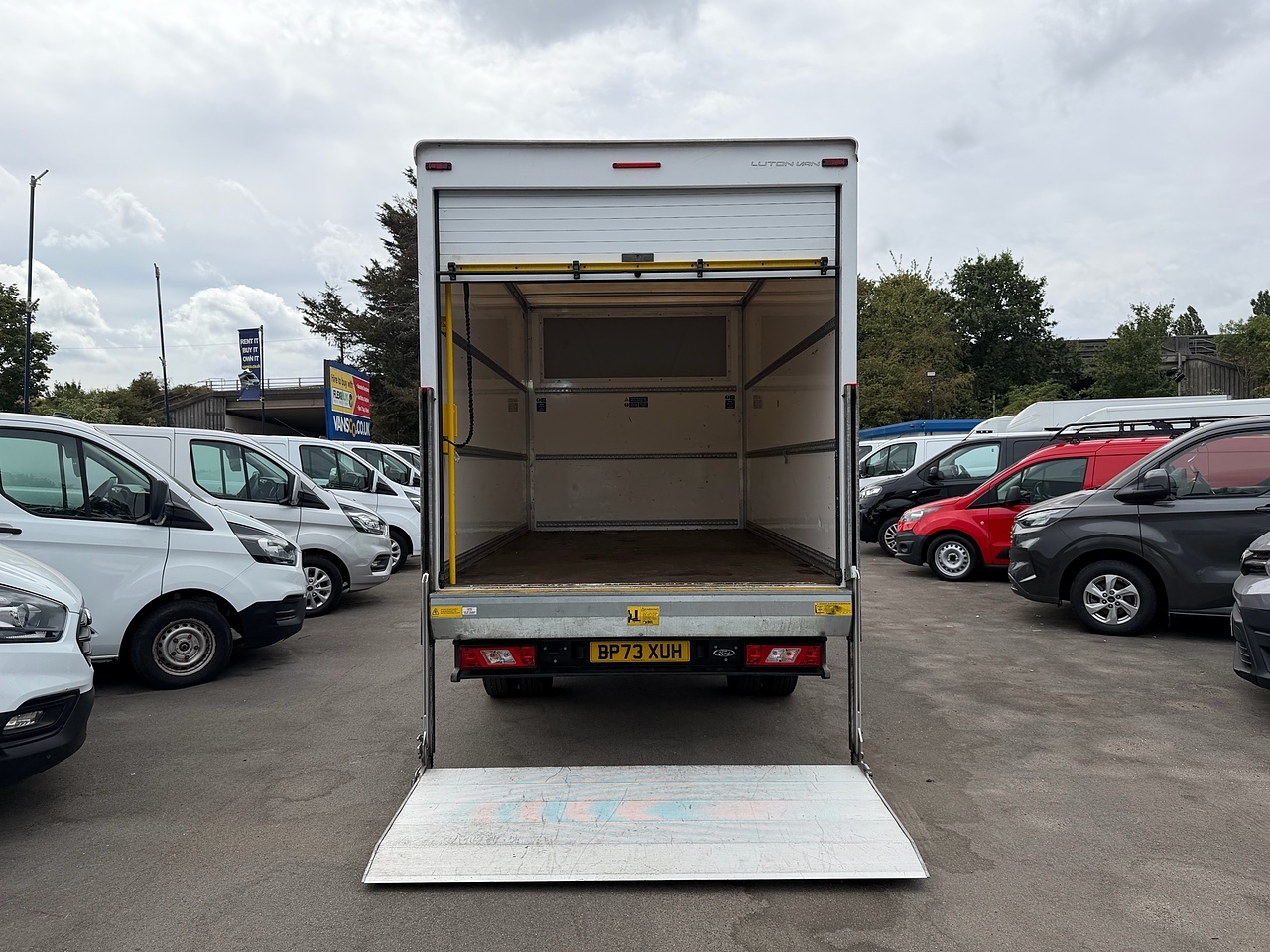 Ford Transit 2.0 350 L4 Luton - Thumbnail 9