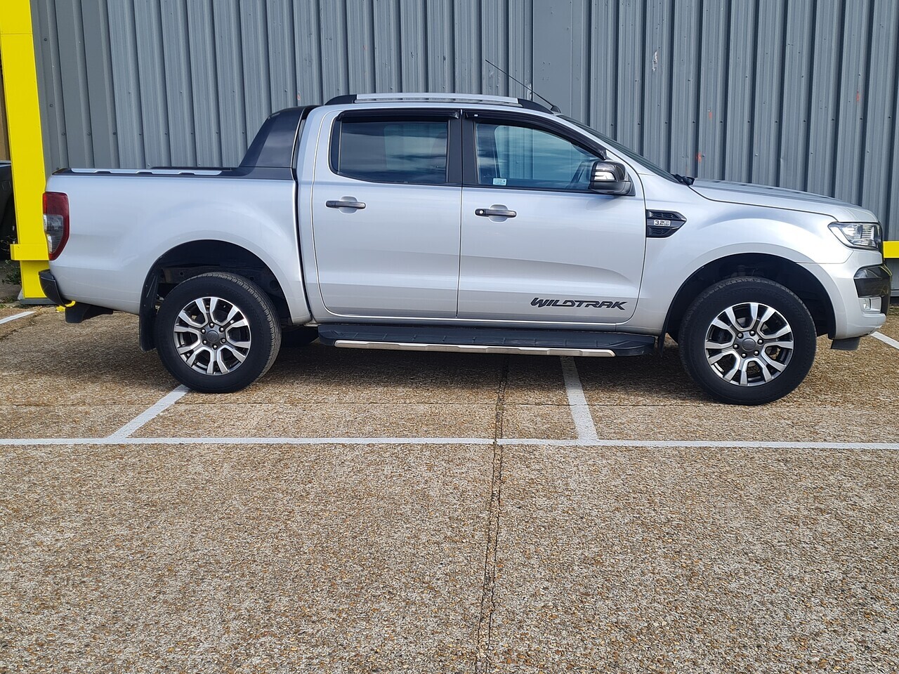 Ford Ranger EcoBlue Wildtrak AUTO - Thumbnail 5