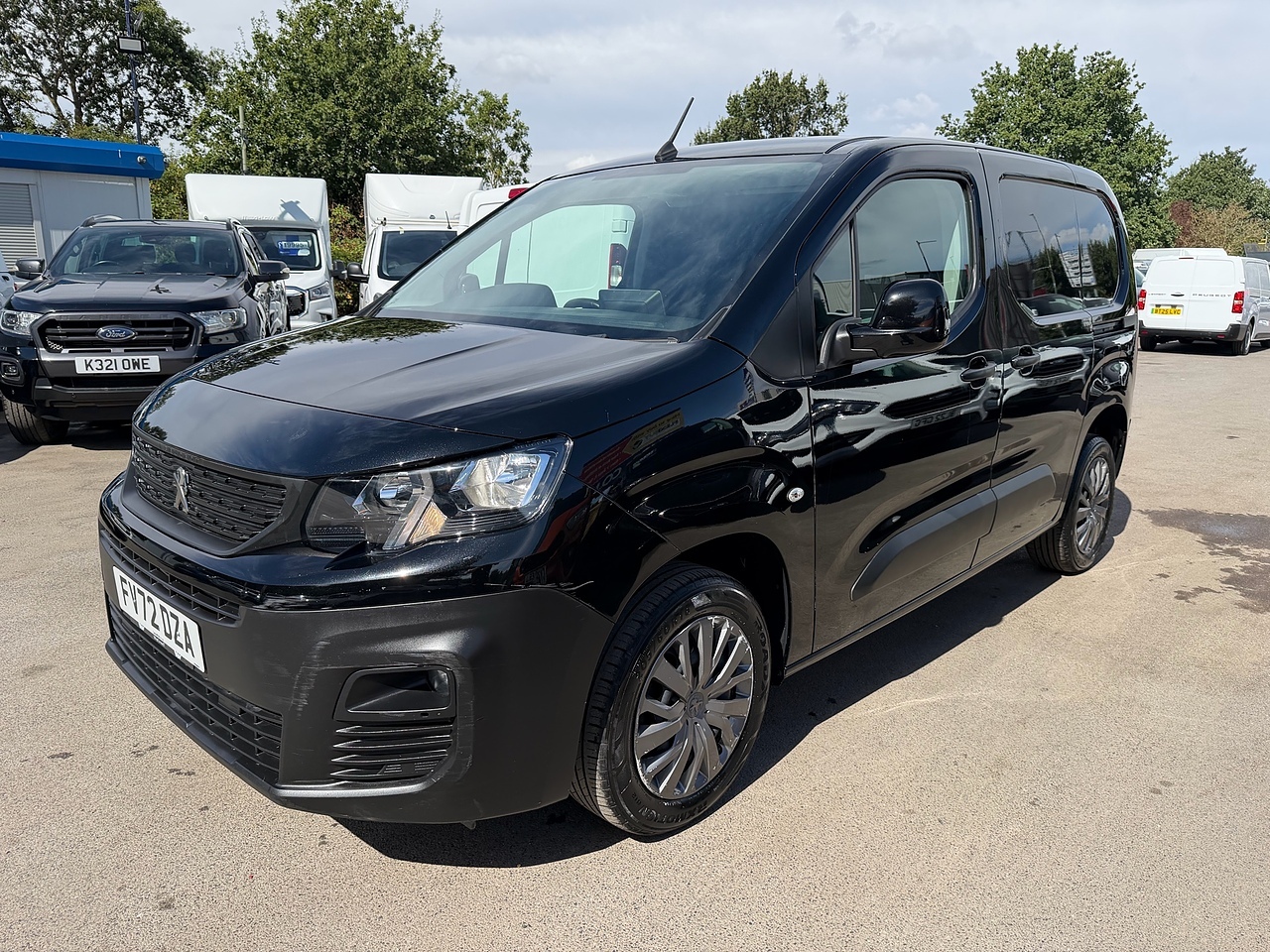 Peugeot Partner PRO Premium - Thumbnail 3